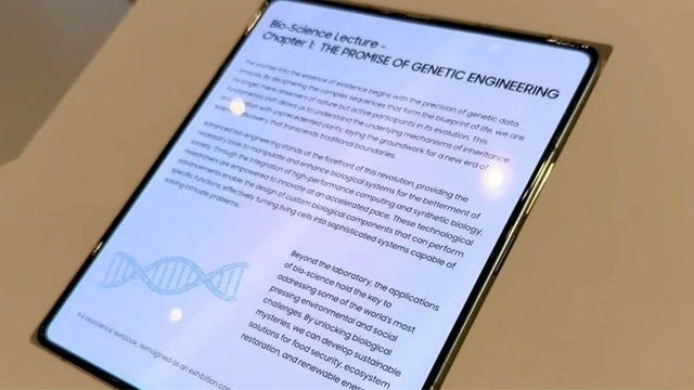 三星在2026年CES上展示无折痕OLED技术：采用屏下摄像头或将率先应用于折叠屏iPhone